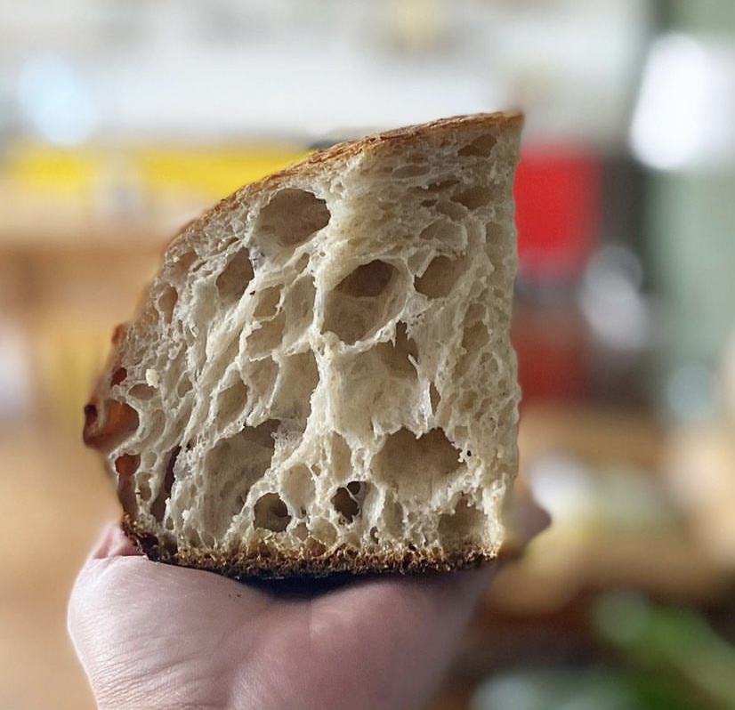 PÃO DE FERMENTAÇÃO NATURAL BÁSICO